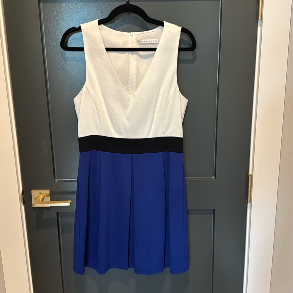 Trina Turk Dress Size 8-NWOT